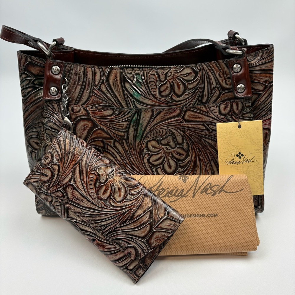 Patricia Nash Romina Leather Tote with detachable Wallet Multi